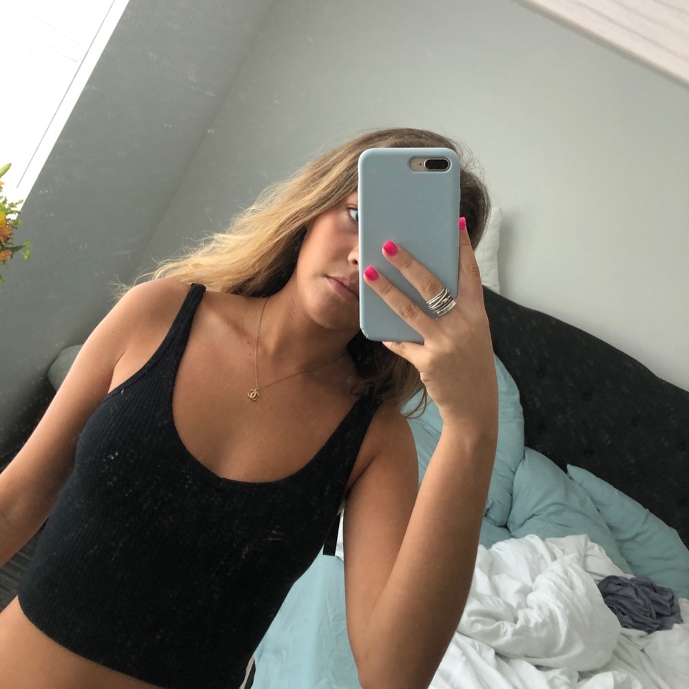 urban outfitters crop top
